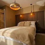 Beckdale Holiday home